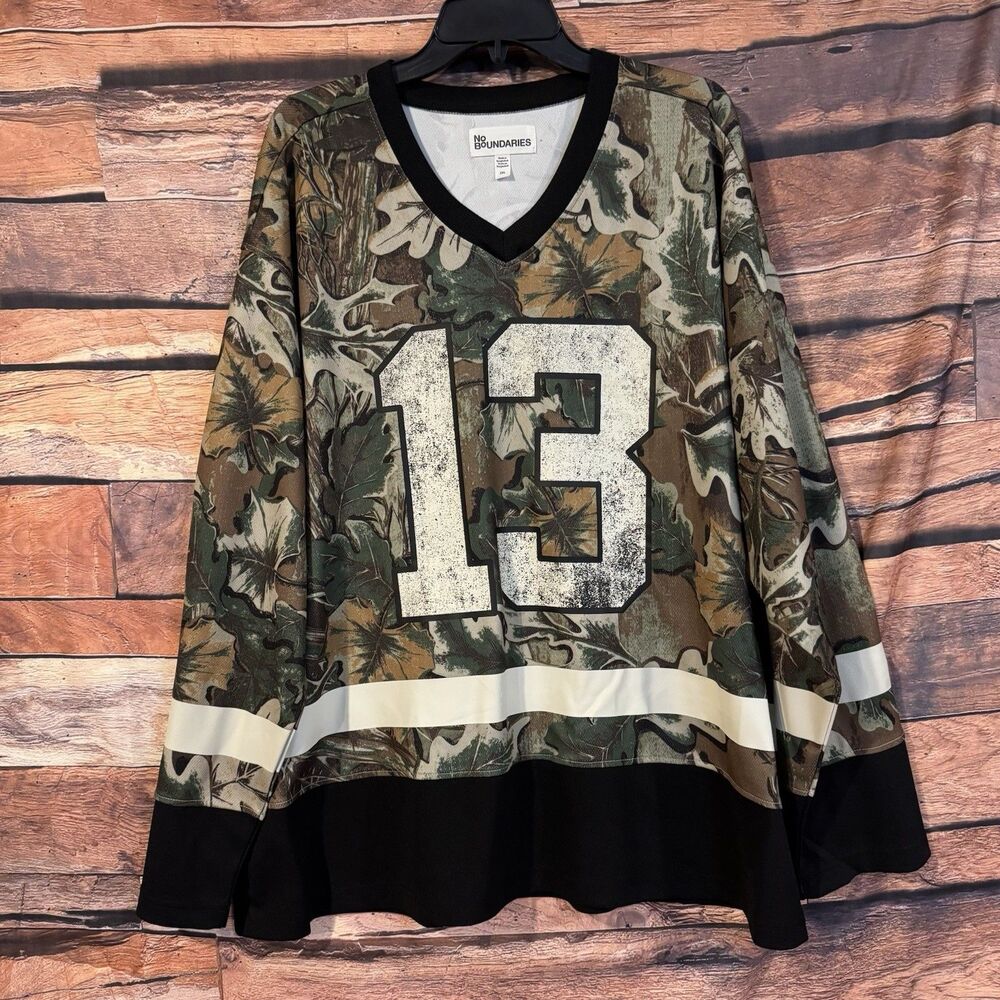 No Boundaries Men 2XL Camo Leaf Print Hockey Jersey Long Sleeve V-Neck Shirt #13